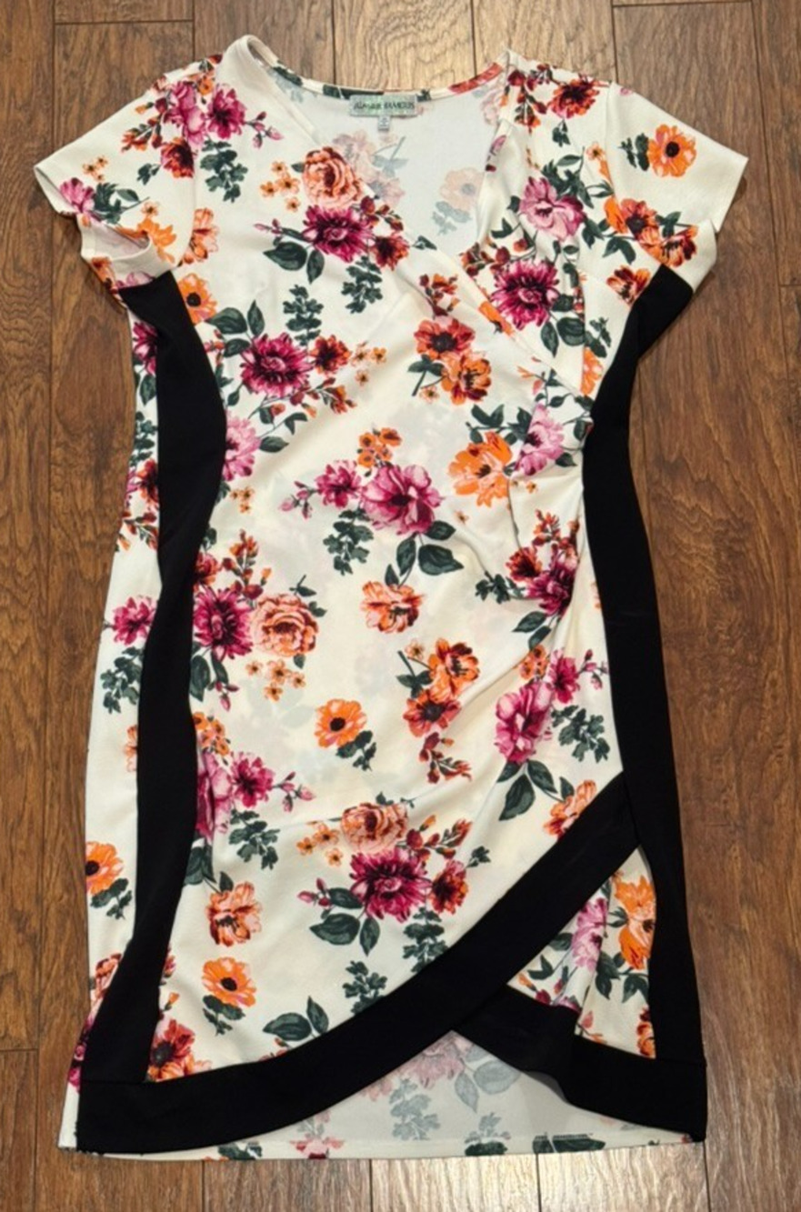 Almost Famous Short Floral Dress: Crave Fame - Women's Size 2X